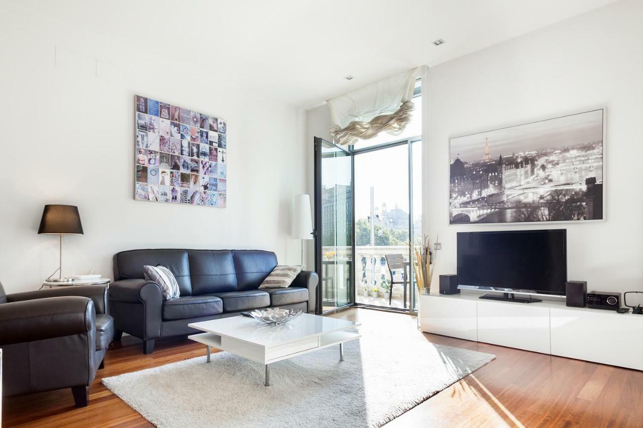 Uma Suites Passeig De Gracia 16 Barcelona Kültér fotó