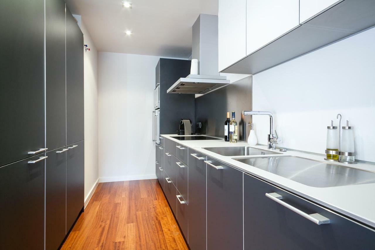 Uma Suites Passeig De Gracia 16 Barcelona Kültér fotó