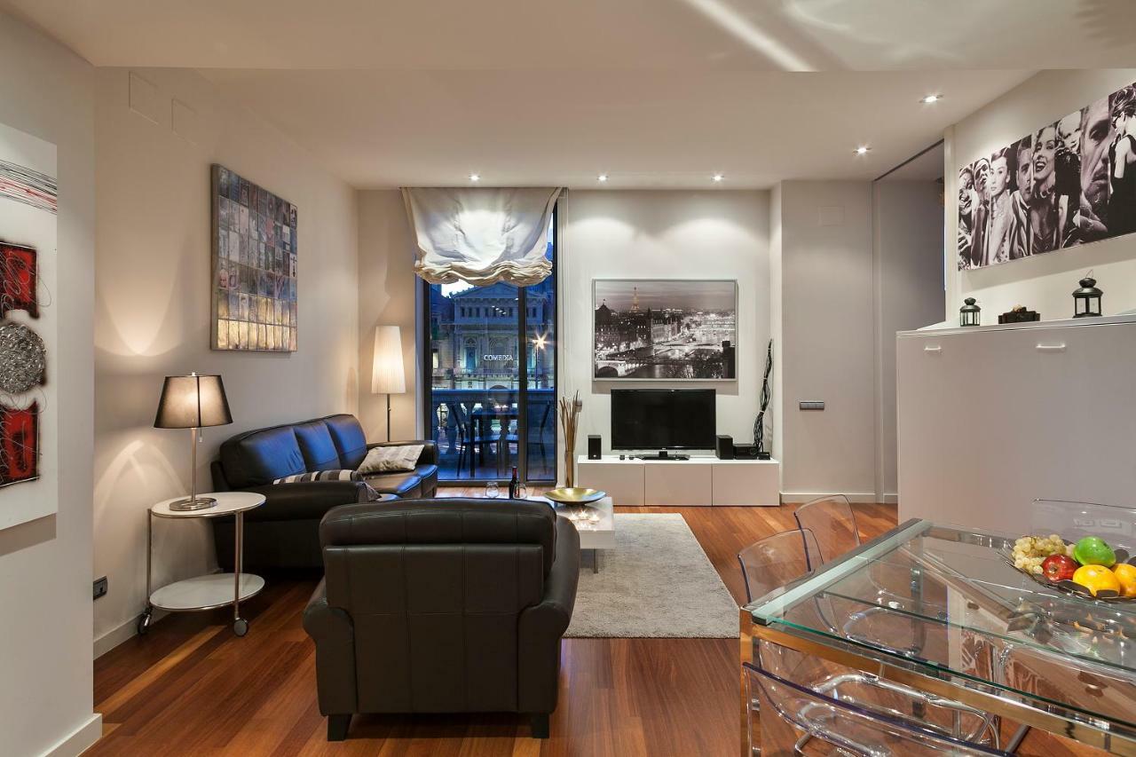 Uma Suites Passeig De Gracia 16 Barcelona Kültér fotó