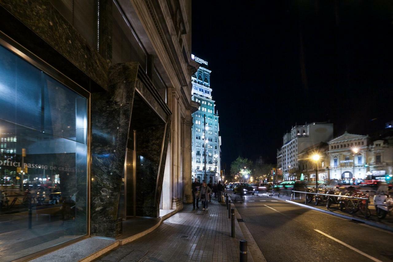 Uma Suites Passeig De Gracia 16 Barcelona Kültér fotó