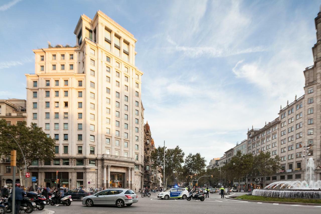 Uma Suites Passeig De Gracia 16 Barcelona Kültér fotó