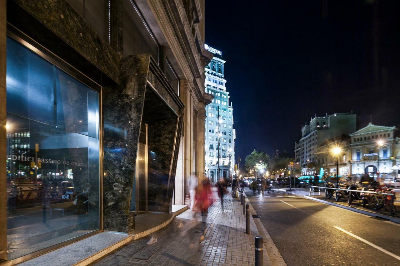 Uma Suites Passeig De Gracia 16 Barcelona Kültér fotó